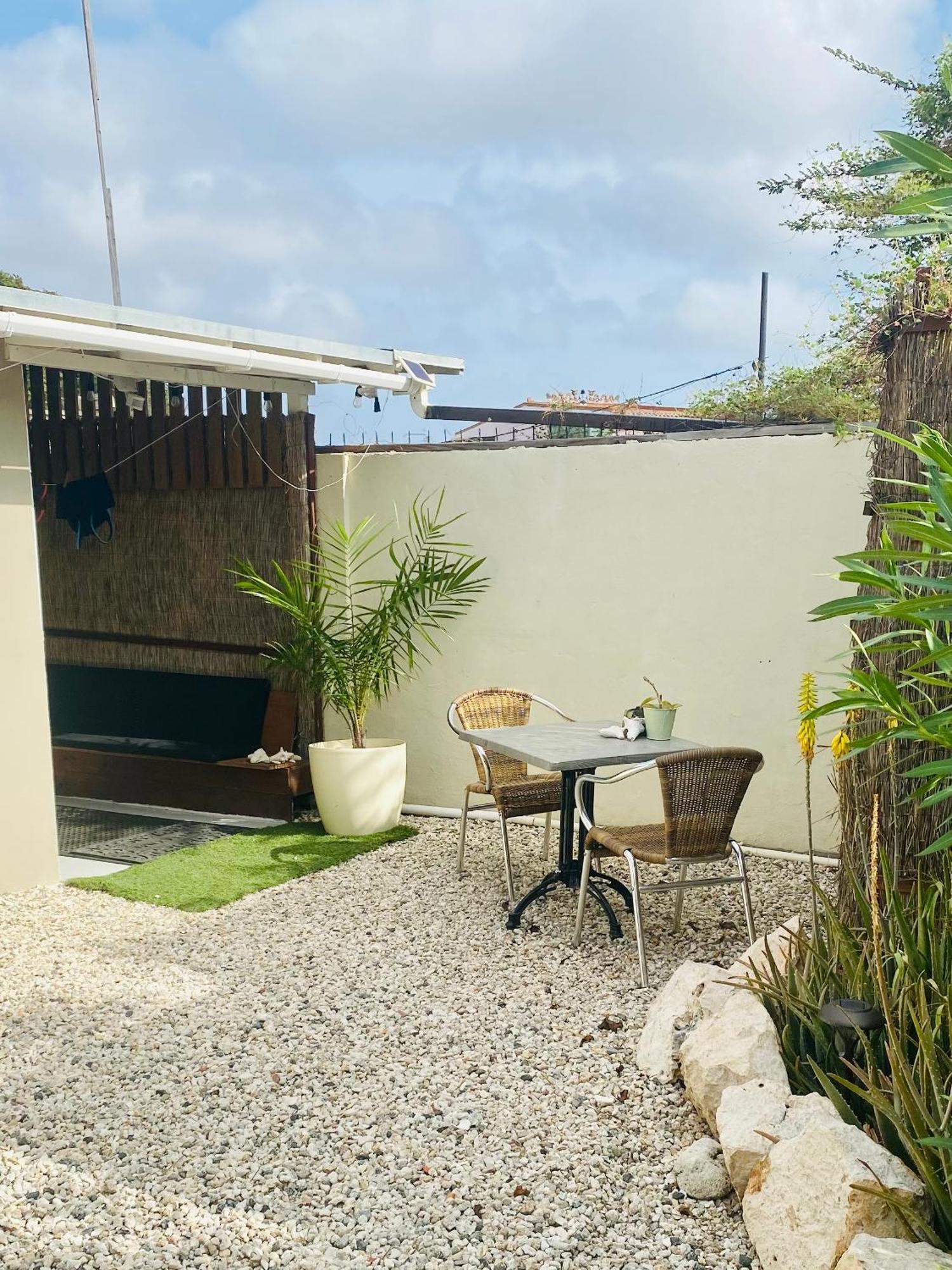 Casa Chiquito Villa Savaneta Exterior photo
